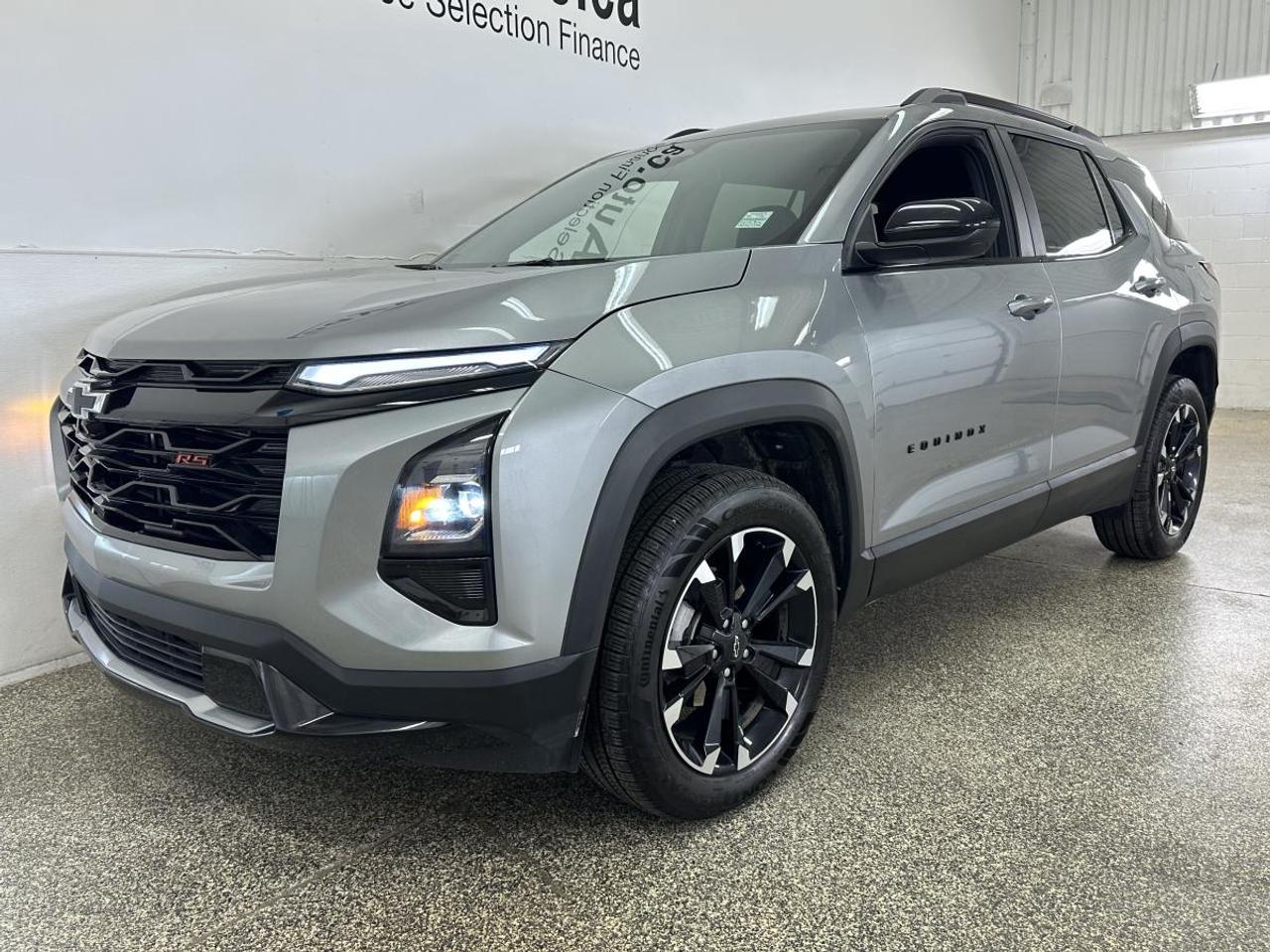 2026 Chevrolet Equinox AWD 4dr RS Photo0