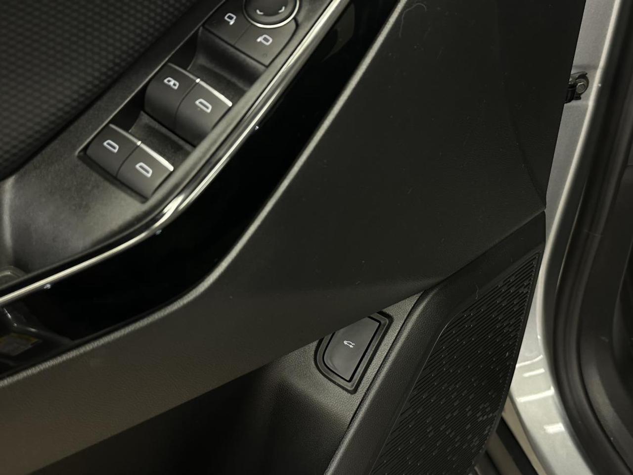 2026 Chevrolet Equinox AWD 4dr RS Photo