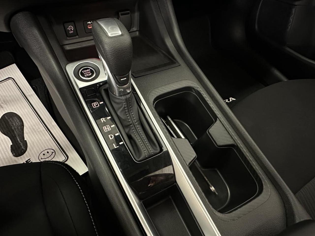 2024 Nissan Sentra SV CVT Photo