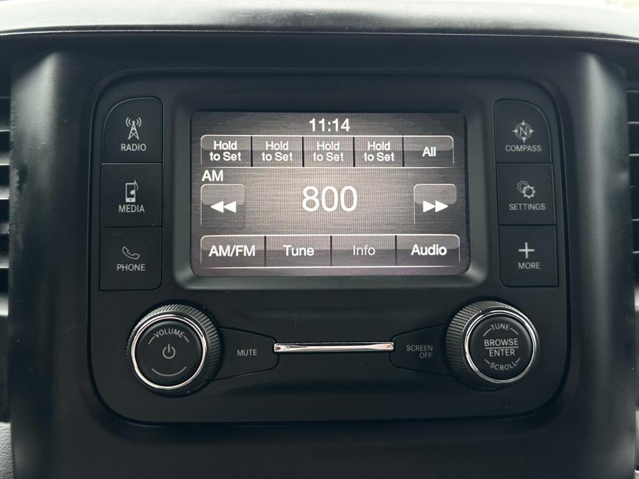2024 RAM 3500 Big Horn 4x4 Crew Cab - DIESEL/22KM/OFF 1 OWNER LEASE! Photo