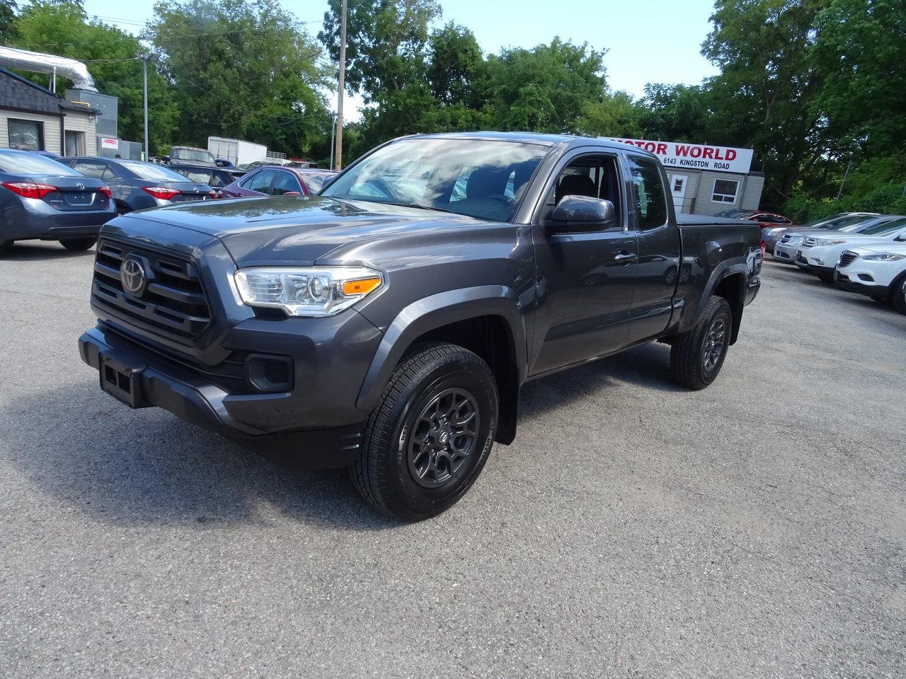 2018 Toyota Tacoma SR+ Photo