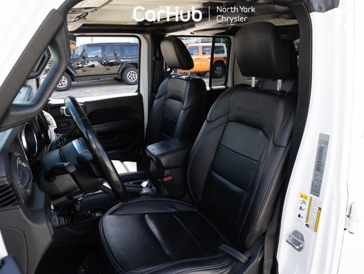 2018 Jeep Wrangler Unlimited Sahara Uconnect 4C NAV&Sound Group LED Lighting Group Cold Weather Group Leather Seats Photo
