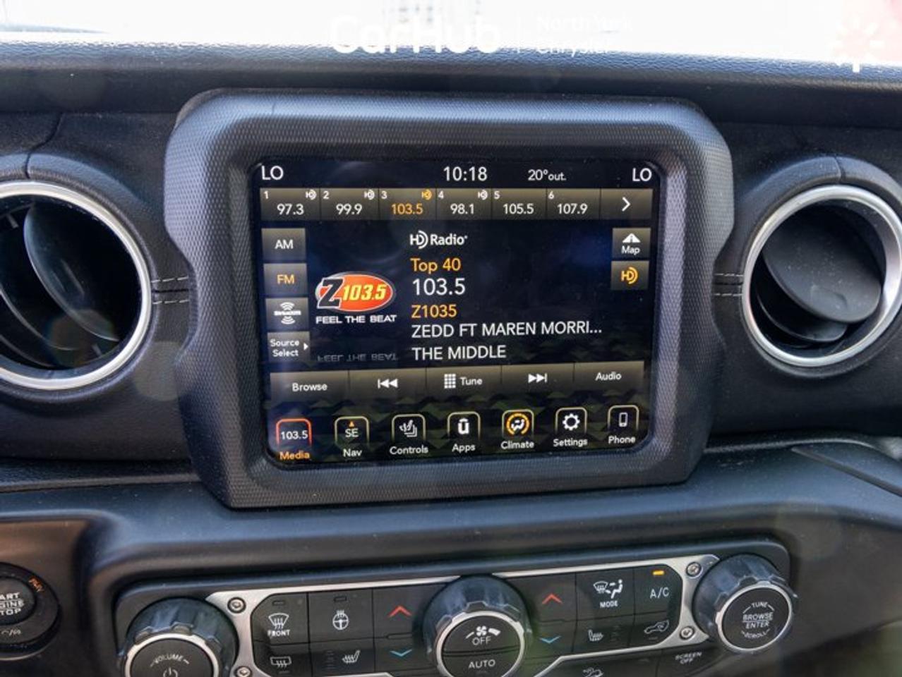 2018 Jeep Wrangler Unlimited Sahara Uconnect 4C NAV&Sound Group LED Lighting Group Cold Weather Group Leather Seats Photo