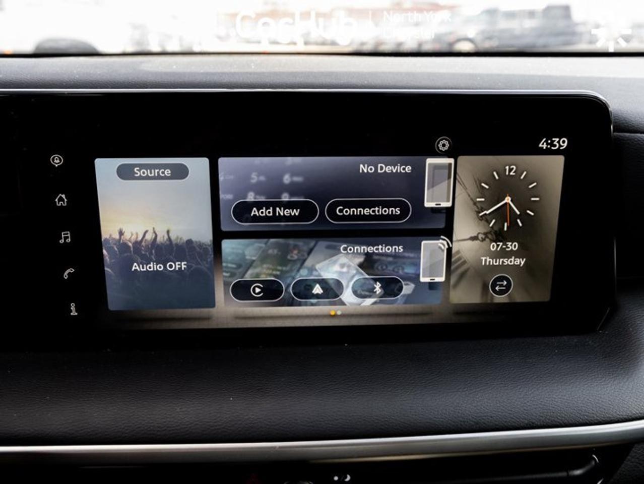 2025 Nissan Kicks S Adaptive Cruise Control Apple CarPlay Android Auto Photo