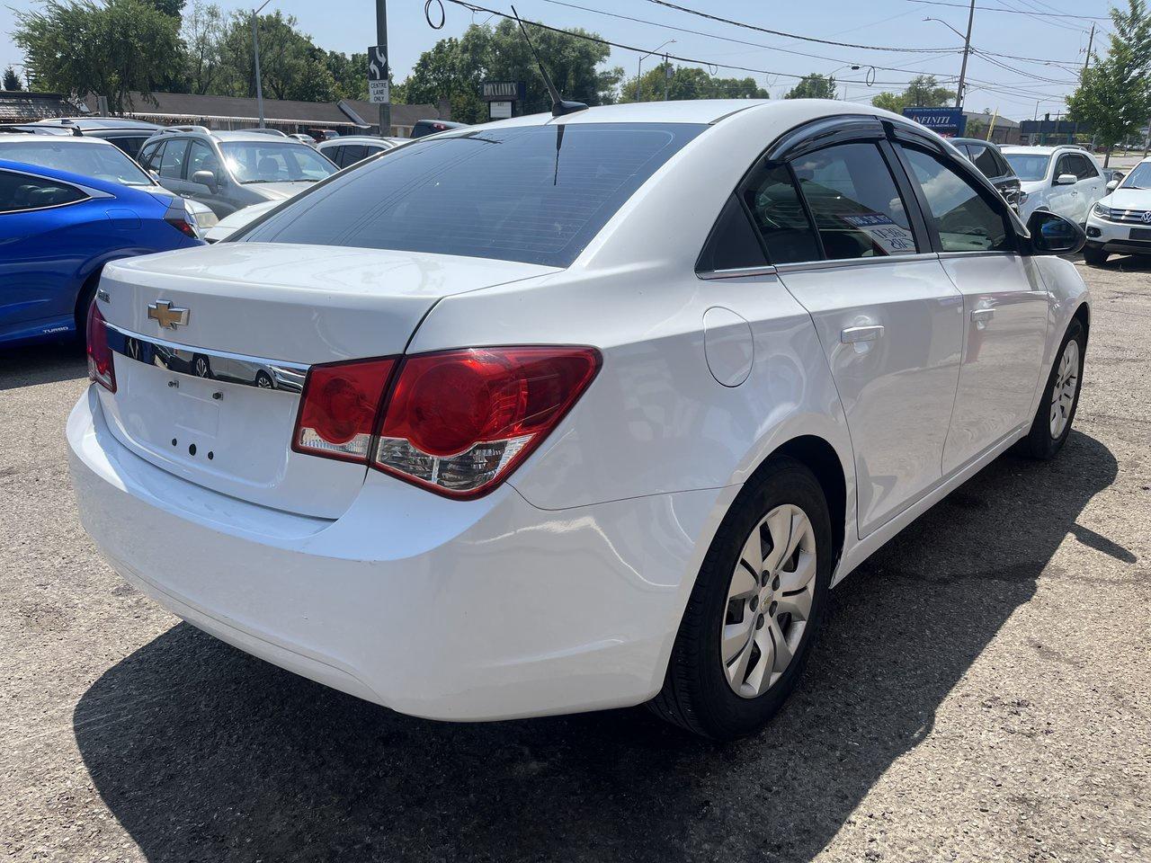 2012 Chevrolet Cruze LS+ w/1SB Photo
