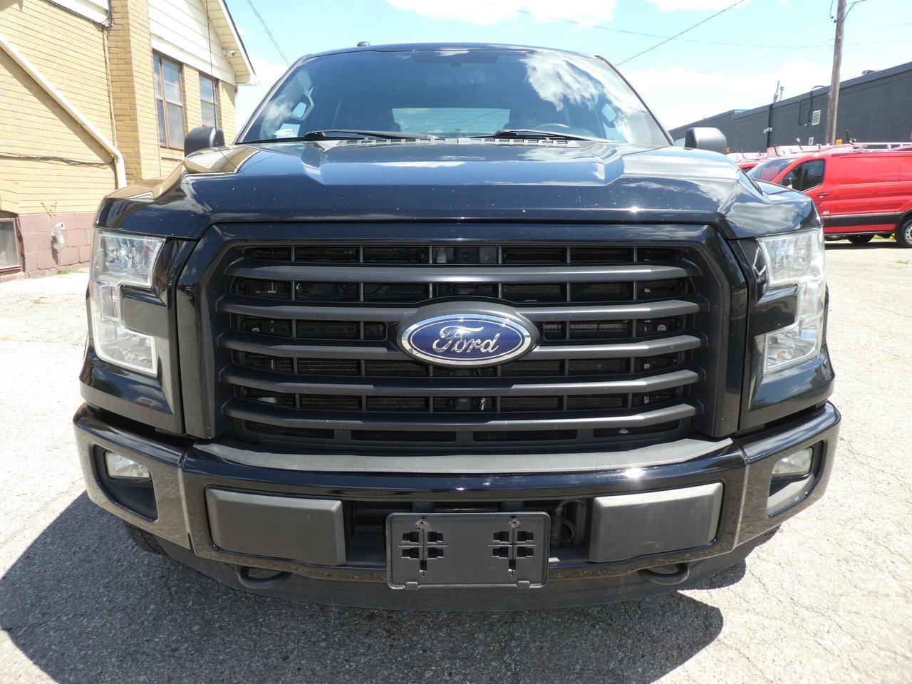 2016 Ford F-150 XLT 4X4 Photo