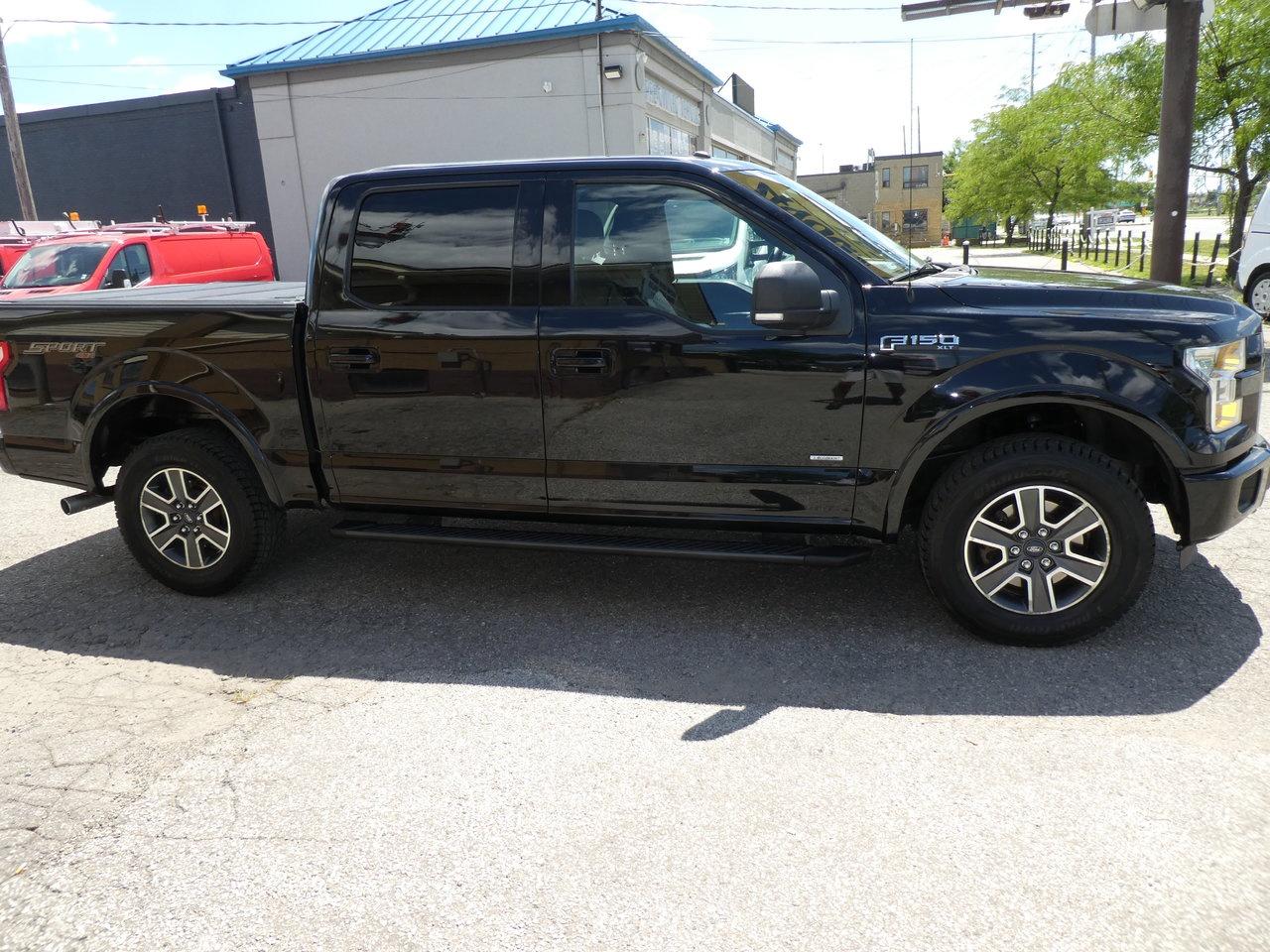 2016 Ford F-150 XLT 4X4 Photo3