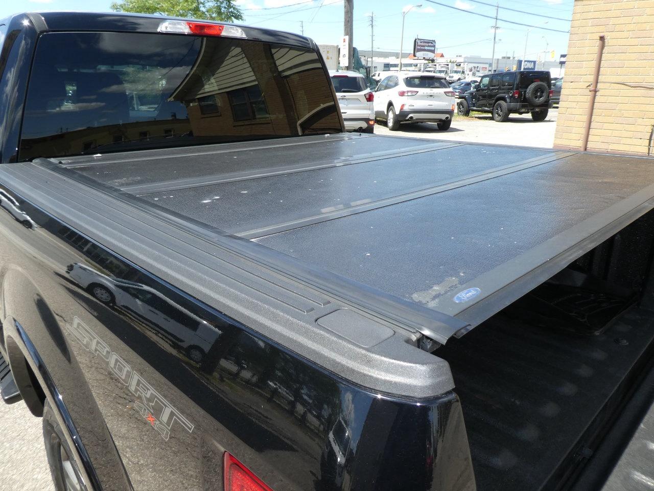 2016 Ford F-150 XLT 4X4 Photo
