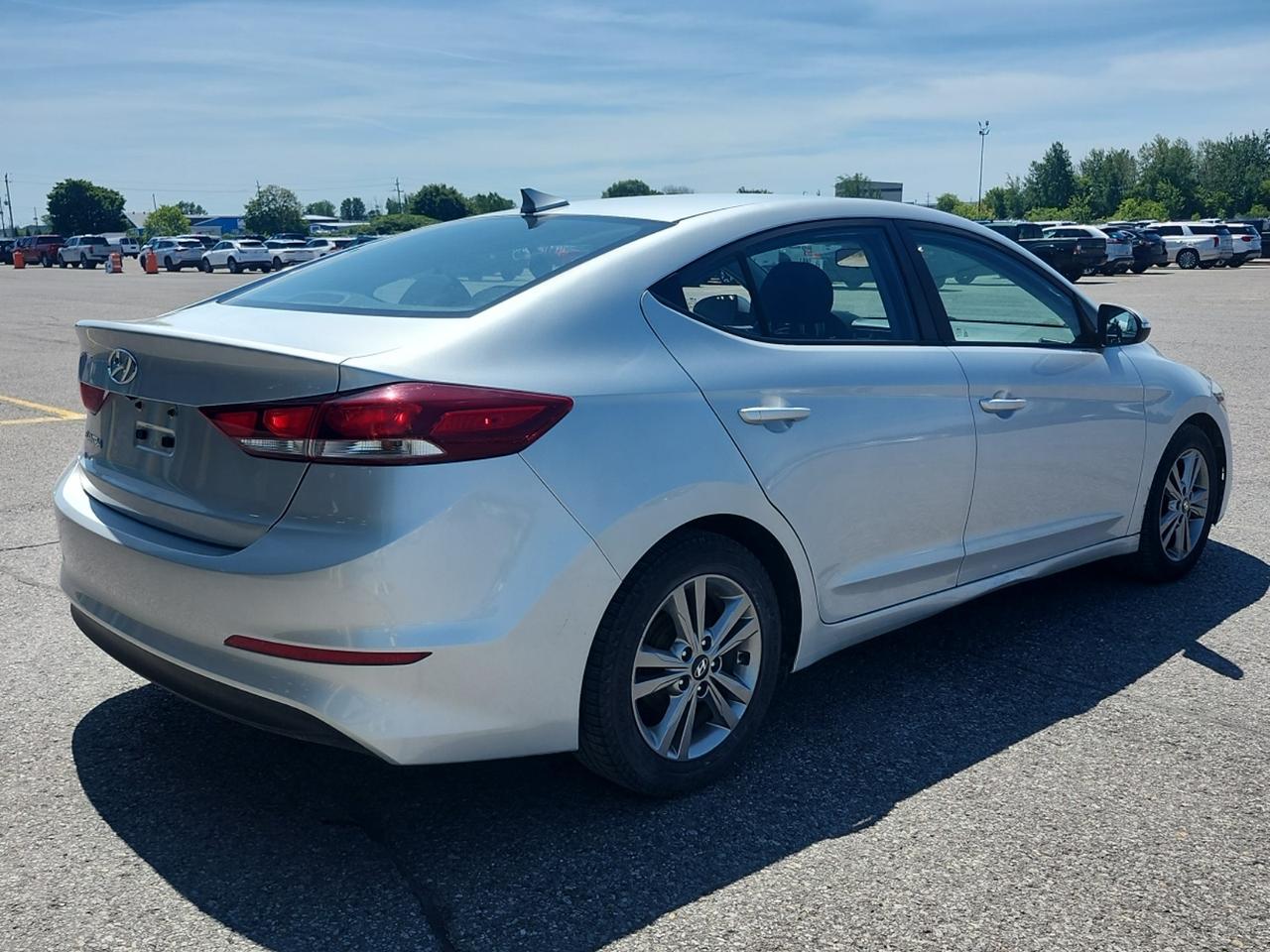 2018 Hyundai Elantra GL Photo