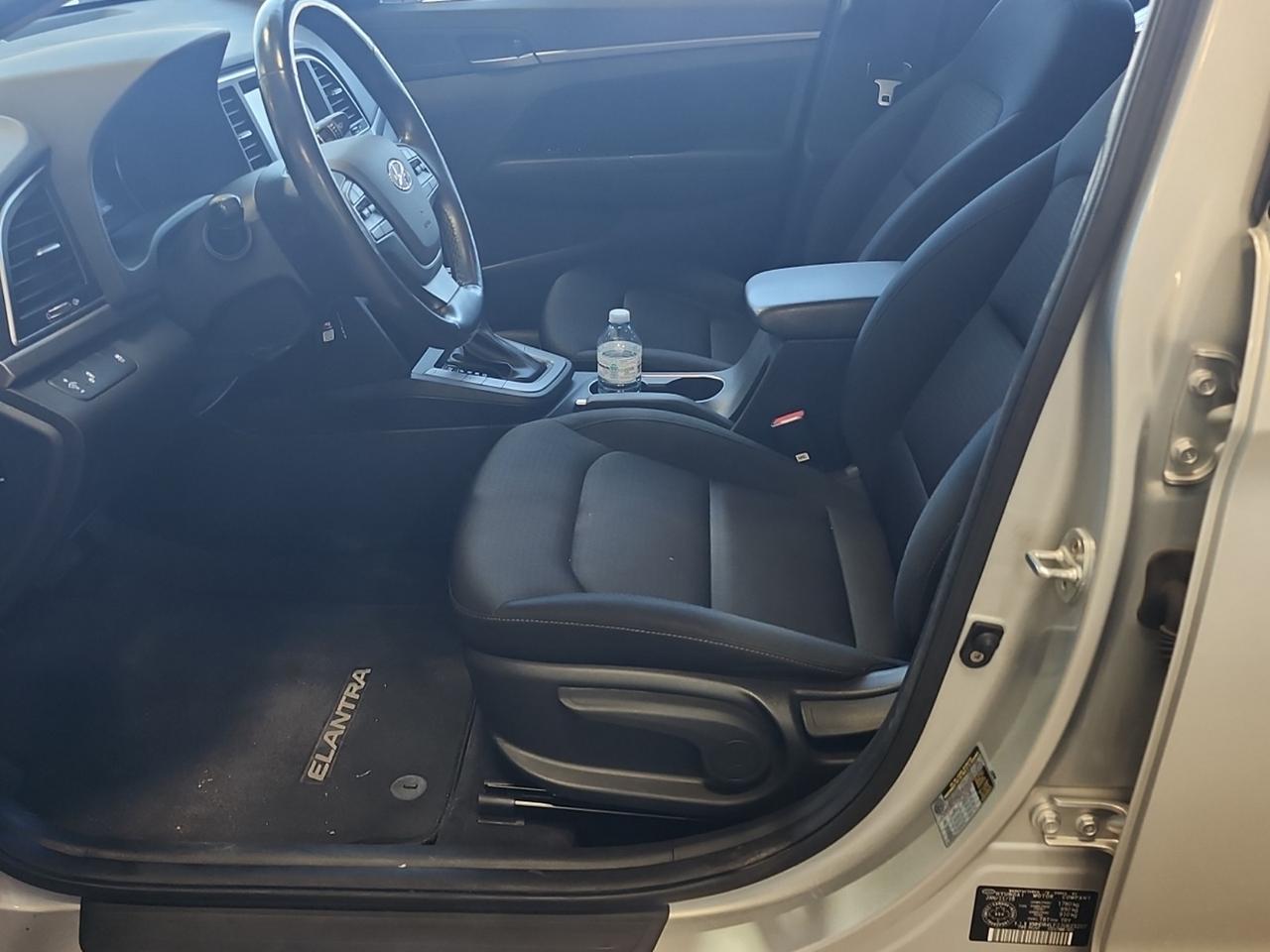 2018 Hyundai Elantra GL Photo