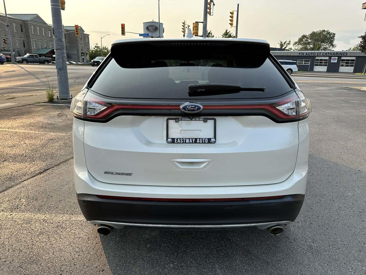 2016 Ford Edge SEL Photo