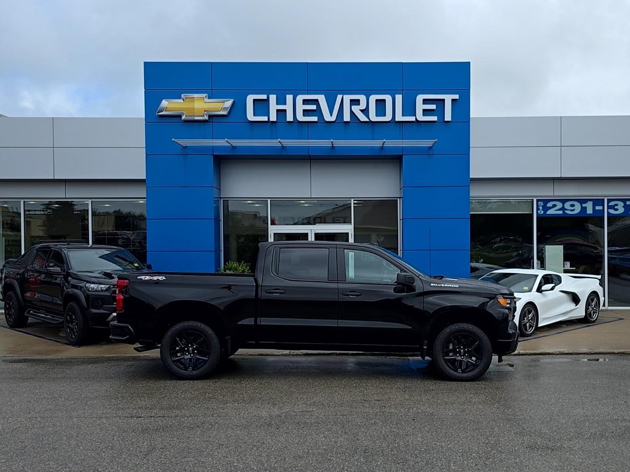 2026 Chevrolet Silverado 1500 Crew Cab Short Box 4-Wheel Drive Custom Photo5