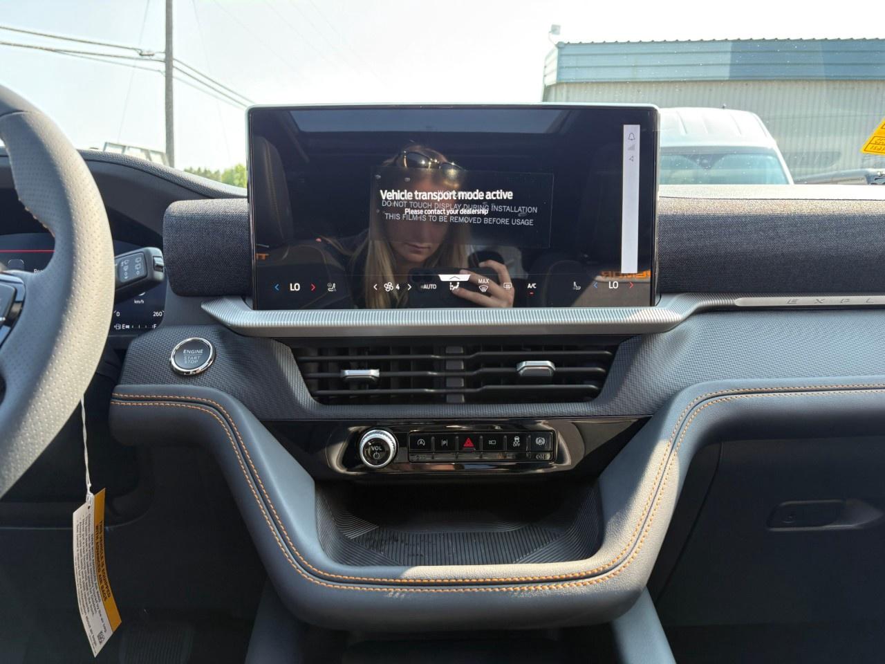 2026 Ford Explorer Tremor 4WD Photo