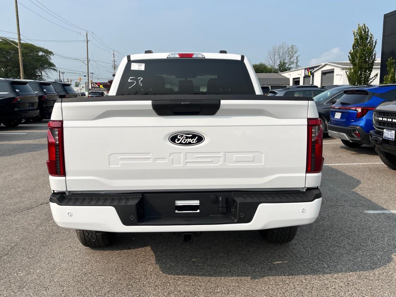2026 Ford F-150 XLT 4WD SuperCrew 5.5' Box Photo3