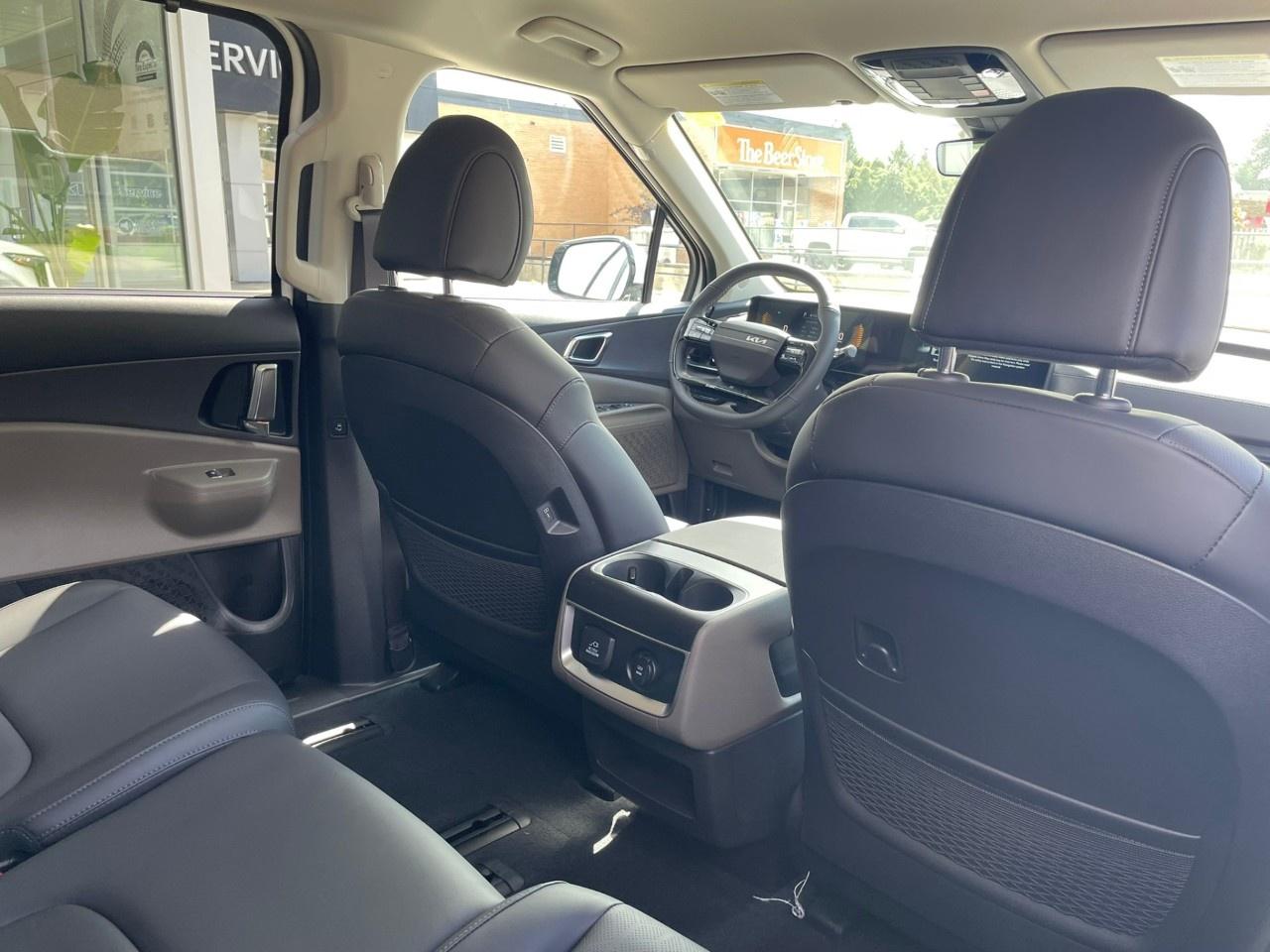 2027 Kia Carnival Hybrid EX FWD Photo