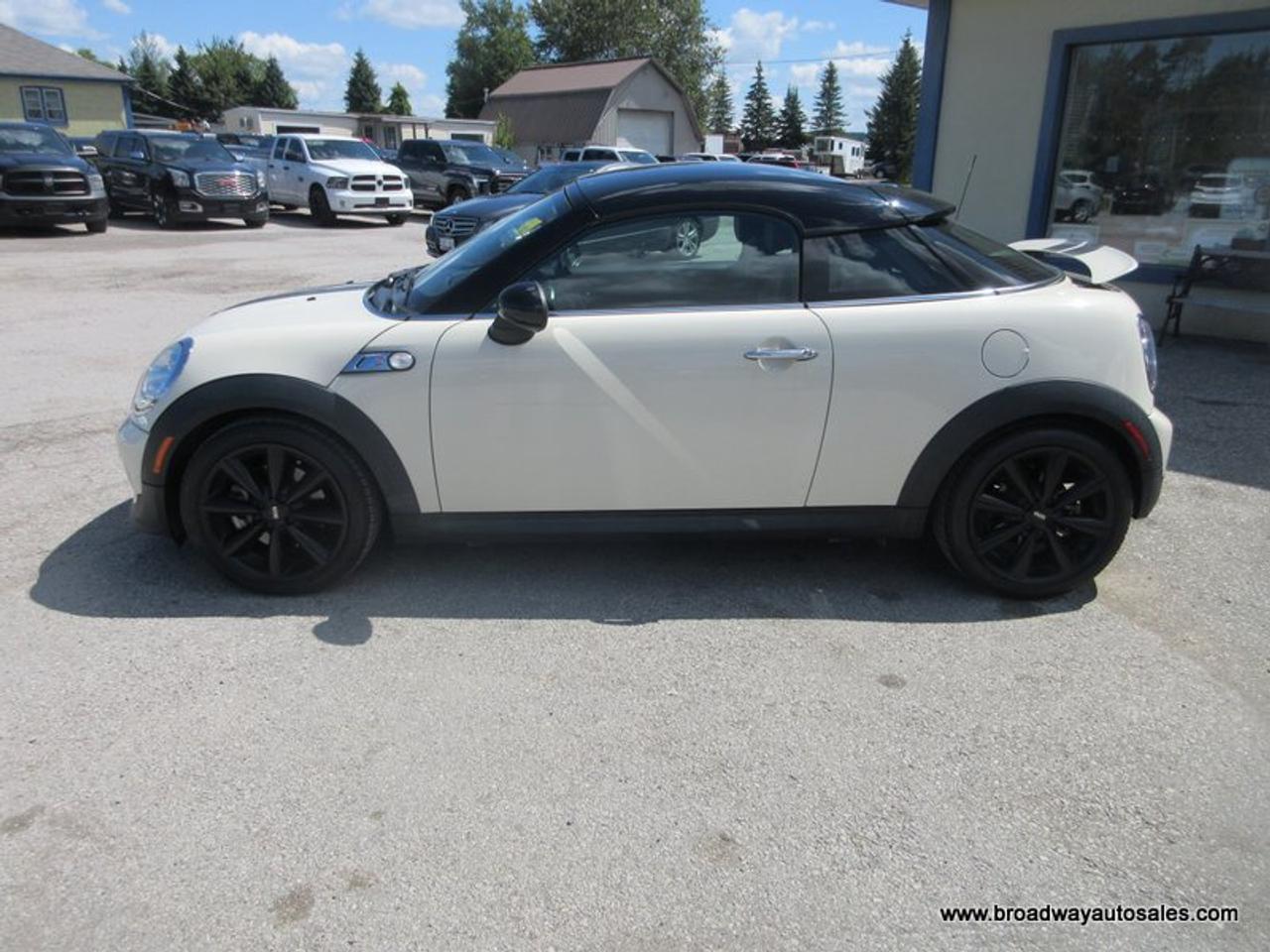 2012 MINI Cooper S GREAT KM'S 'S'-TYPE-EDITION 2 PASSENGER 1.6L - TURBO.. 6-SPEED-MANUAL.. SPORT-MODE-PACKAGE.. LEATHER.. KEYLESS ENTRY.. Photo3