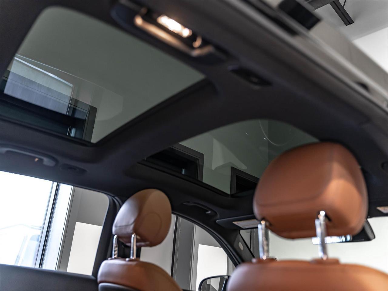 2022 Mercedes-Benz GLC GLC 300|AMG Night Package|Accident Free|Canadian Vehicle Photo