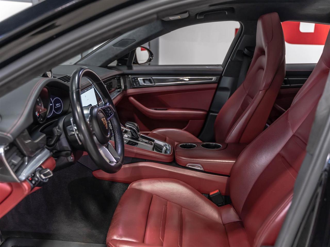 2018 Porsche Panamera Turbo|Premium Plus|Sport Exhaust|Burmester High-End|Sport Chrono|Carbon Interior Photo