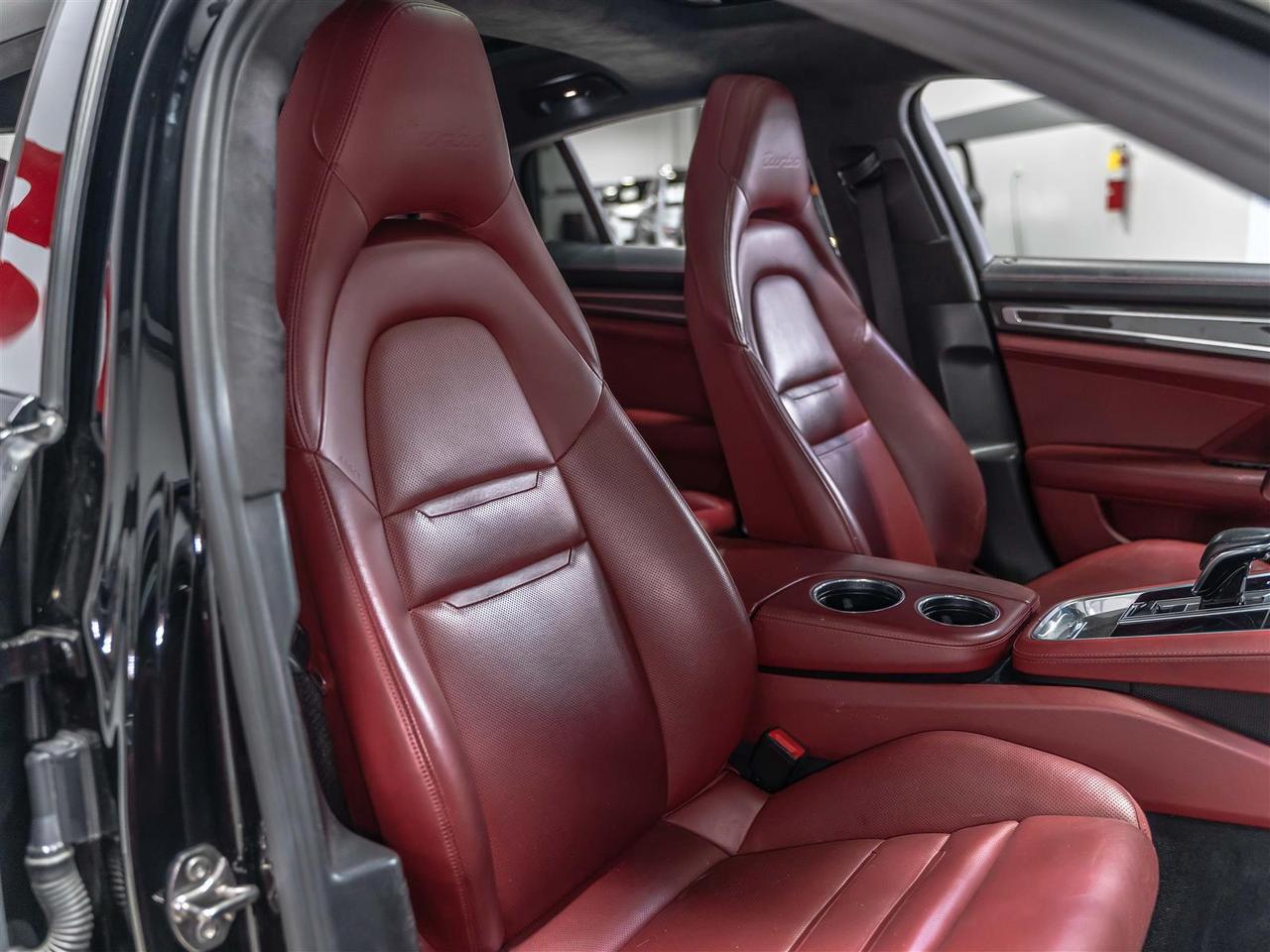 2018 Porsche Panamera Turbo|Premium Plus|Sport Exhaust|Burmester High-End|Sport Chrono|Carbon Interior Photo