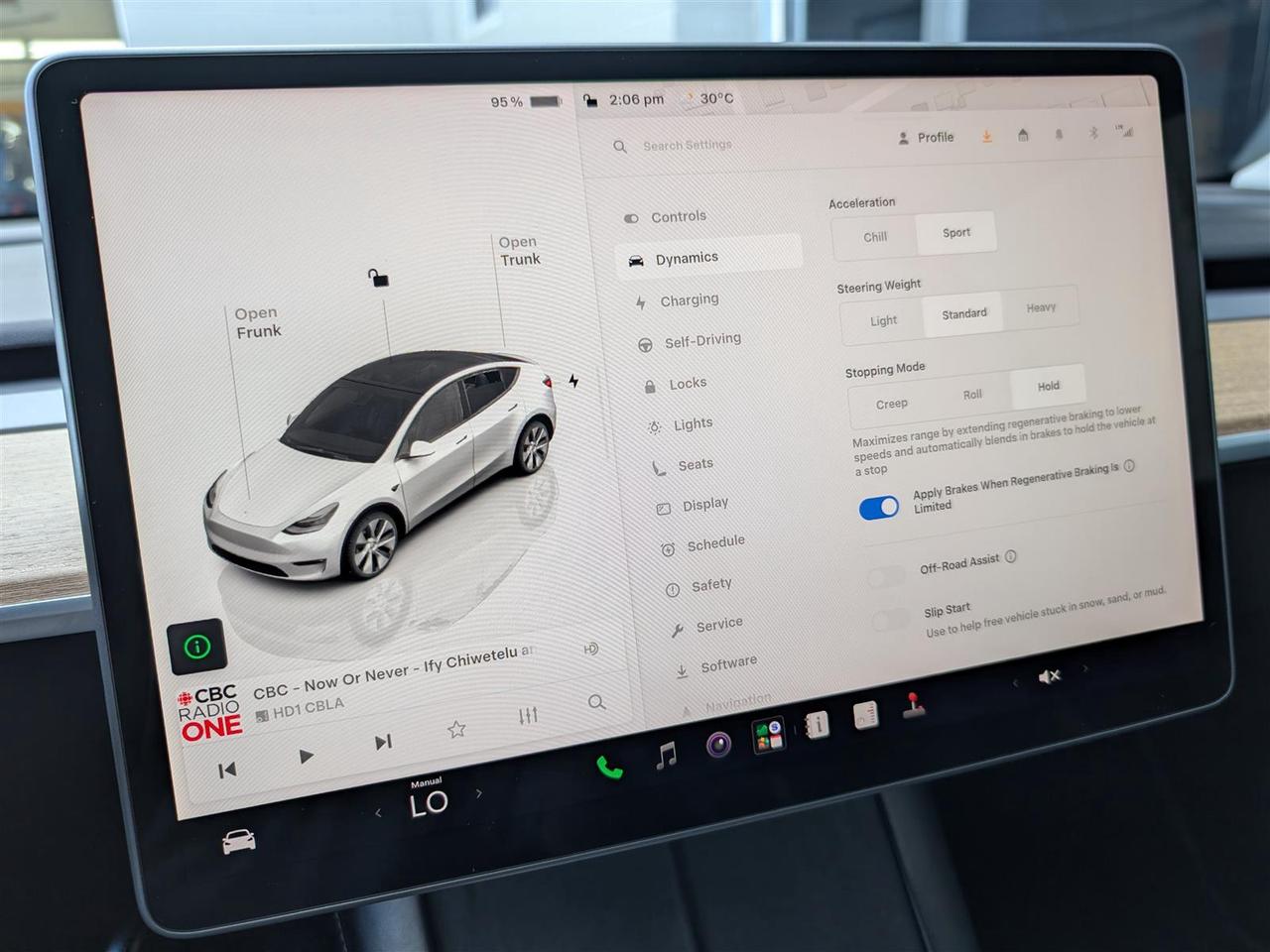 2022 Tesla Model Y LONG RANGE AWD - DUAL MOTOR Photo