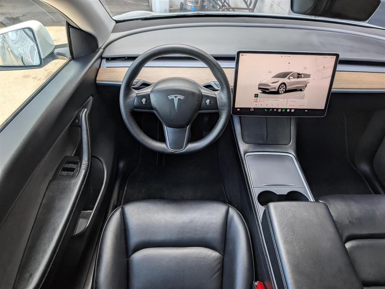 2022 Tesla Model Y LONG RANGE AWD - DUAL MOTOR Photo