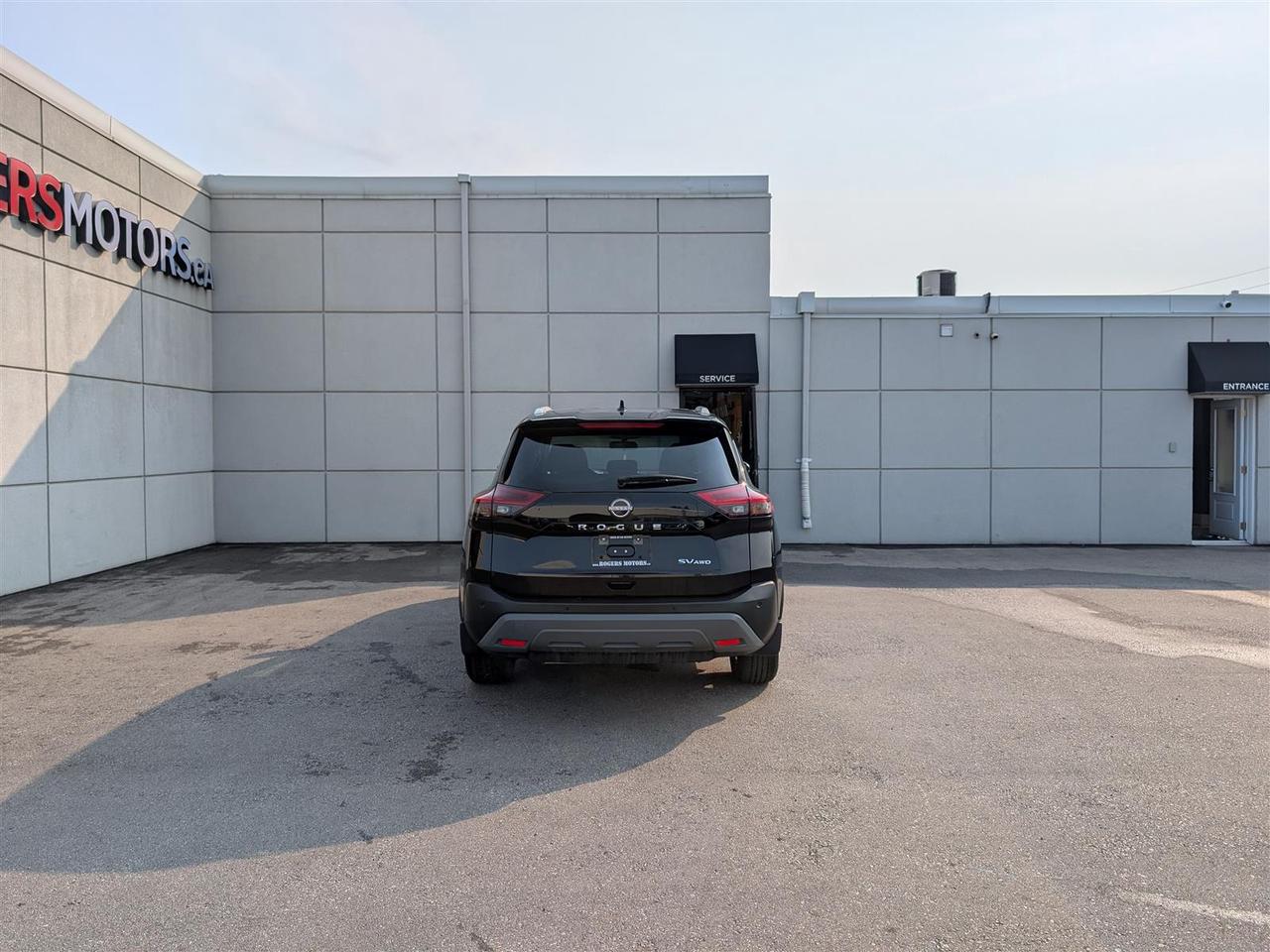 2023 Nissan Rogue SV AWD - PANO ROOF - 360 CAM - TECH FEATS Photo3