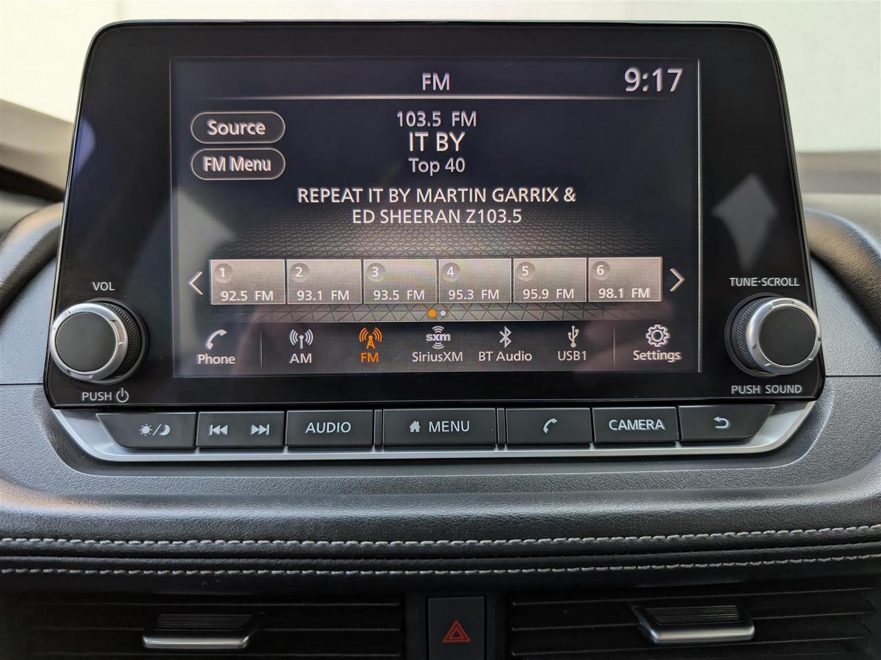 2023 Nissan Rogue SV AWD - PANO ROOF - 360 CAM - TECH FEATS Photo
