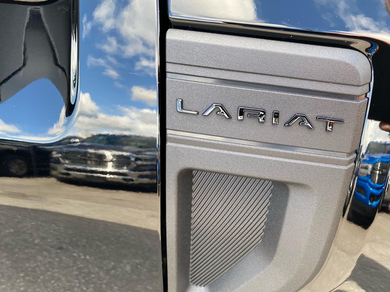 2025 Ford Maverick Lariat | Black Edition | NAV | Sunroof | Balance of Ford Warranties Photo