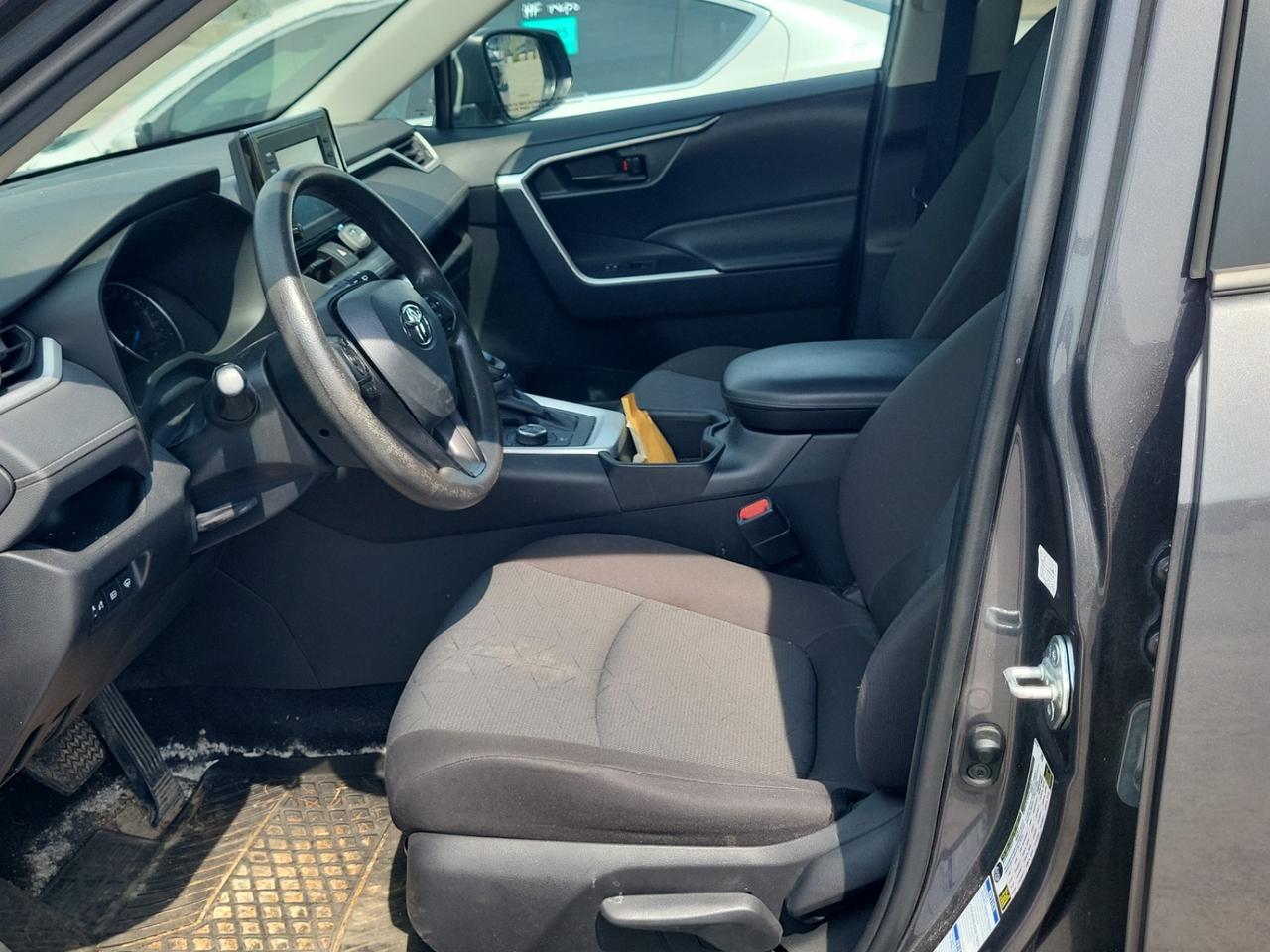 2022 Toyota RAV4 Hybrid HYBRID LE AWD | TOYOTA SERVICED | NO ACCIDENTS Photo