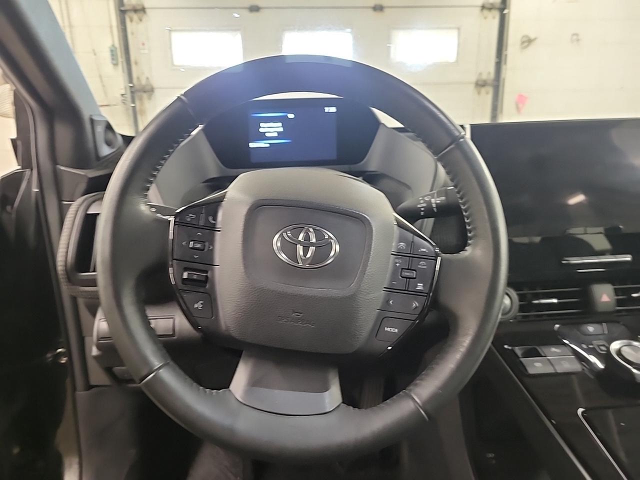 2023 Toyota bZ4X LIMITED | AWD | FULLY LOADED | 1 OWNER | NO ACCIDENTS Photo