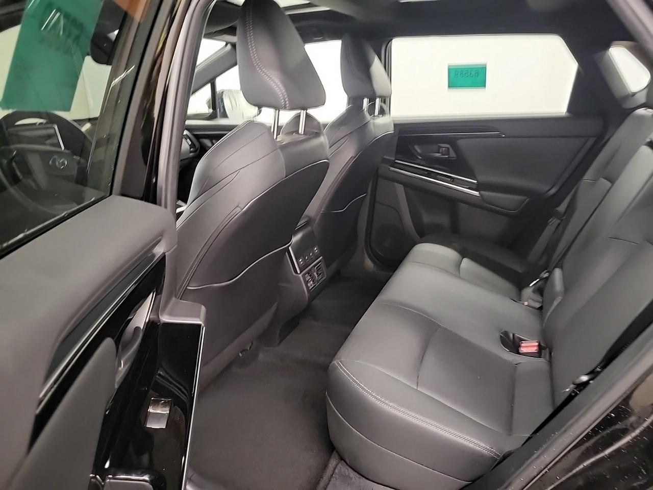 2023 Toyota bZ4X LIMITED | AWD | FULLY LOADED | 1 OWNER | NO ACCIDENTS Photo
