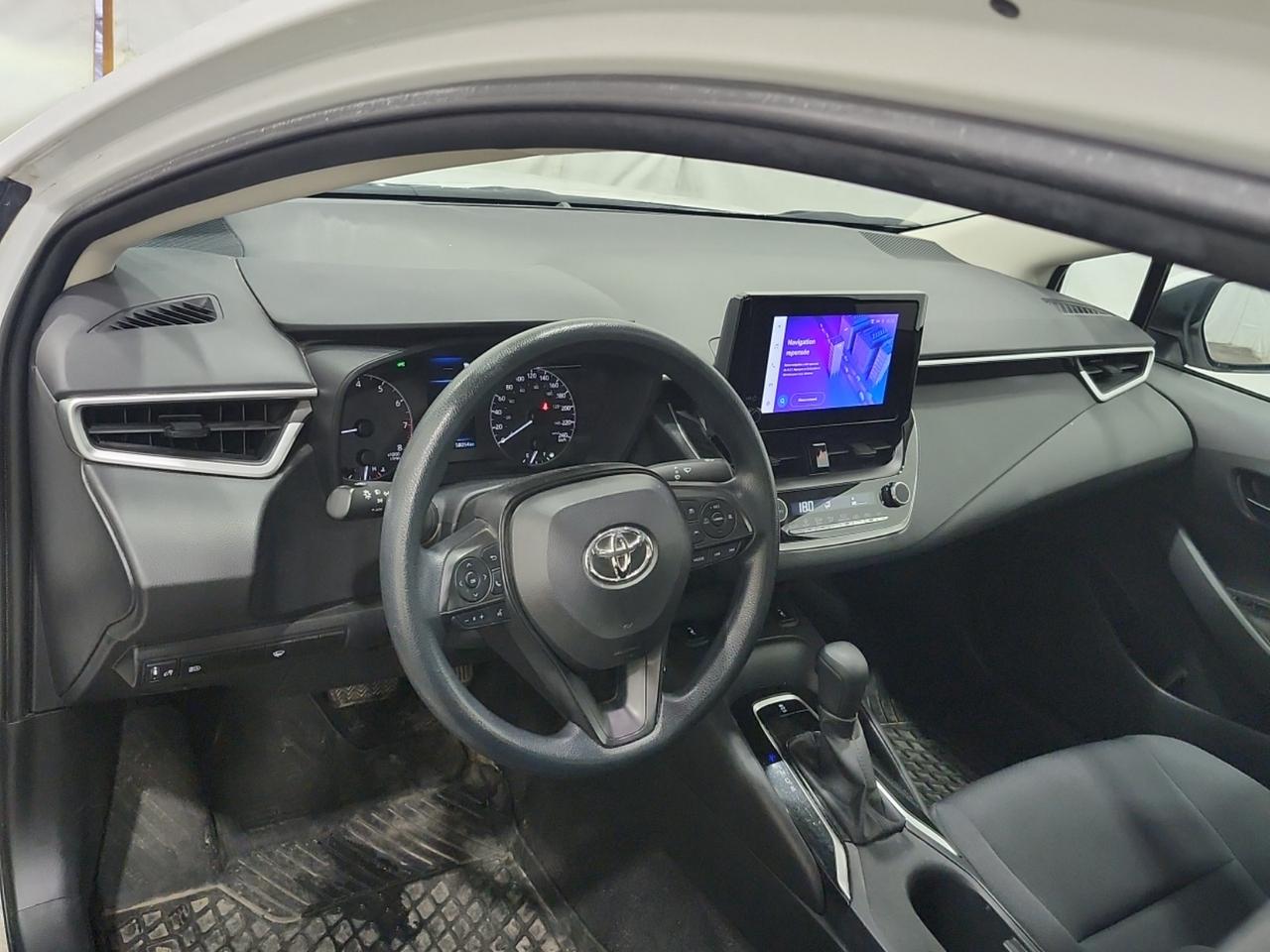 2023 Toyota Corolla LE | ONE OWNER | NO ACCIDENTS Photo