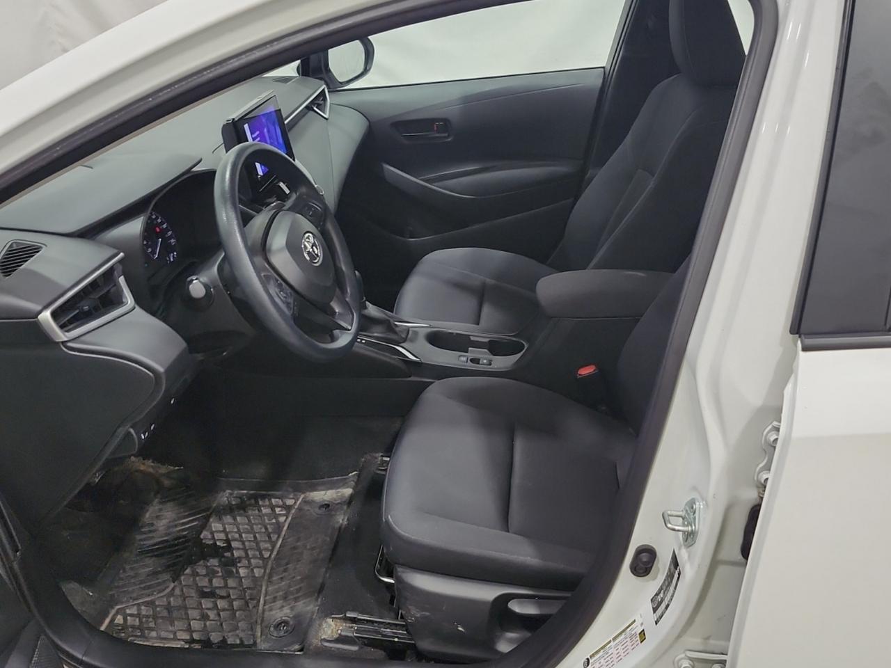 2023 Toyota Corolla LE | ONE OWNER | NO ACCIDENTS Photo