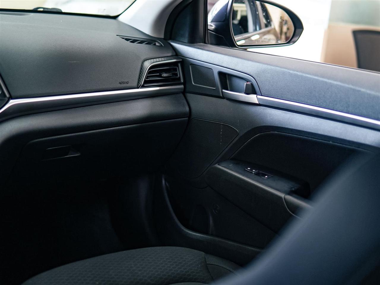 2020 Hyundai Elantra PREFERRED | NO ACCIDENTS | BLIND | HTD STEERING WHEEL Photo