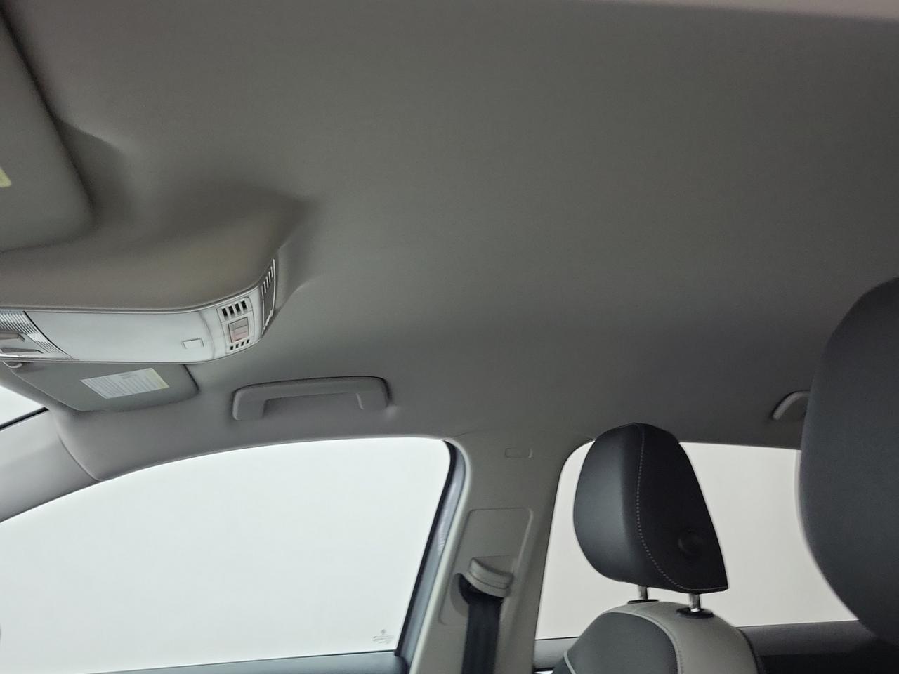2025 Volkswagen Taos COMFORTLINE | AWD | BLIND SPOT | NO ACCIDENTS Photo