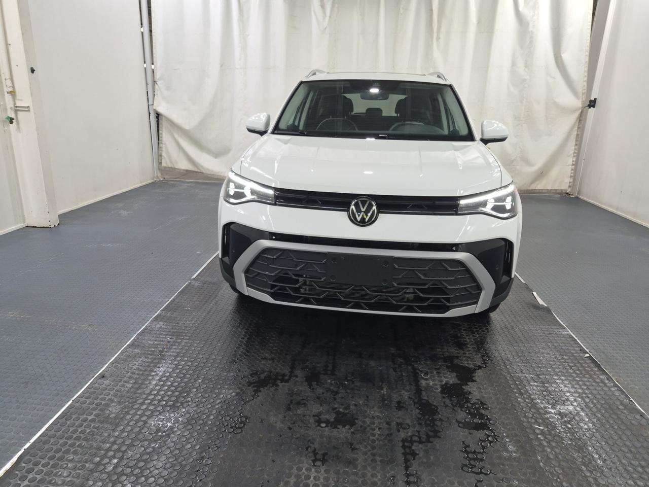 2025 Volkswagen Taos COMFORTLINE | AWD | BLIND SPOT | NO ACCIDENTS Photo