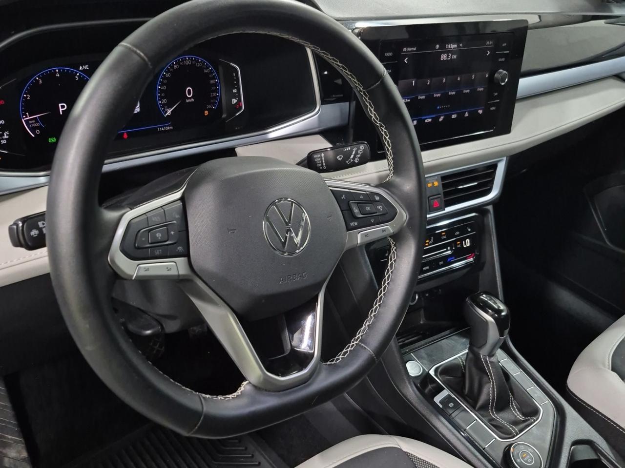 2025 Volkswagen Taos COMFORTLINE | AWD | BLIND SPOT | NO ACCIDENTS Photo