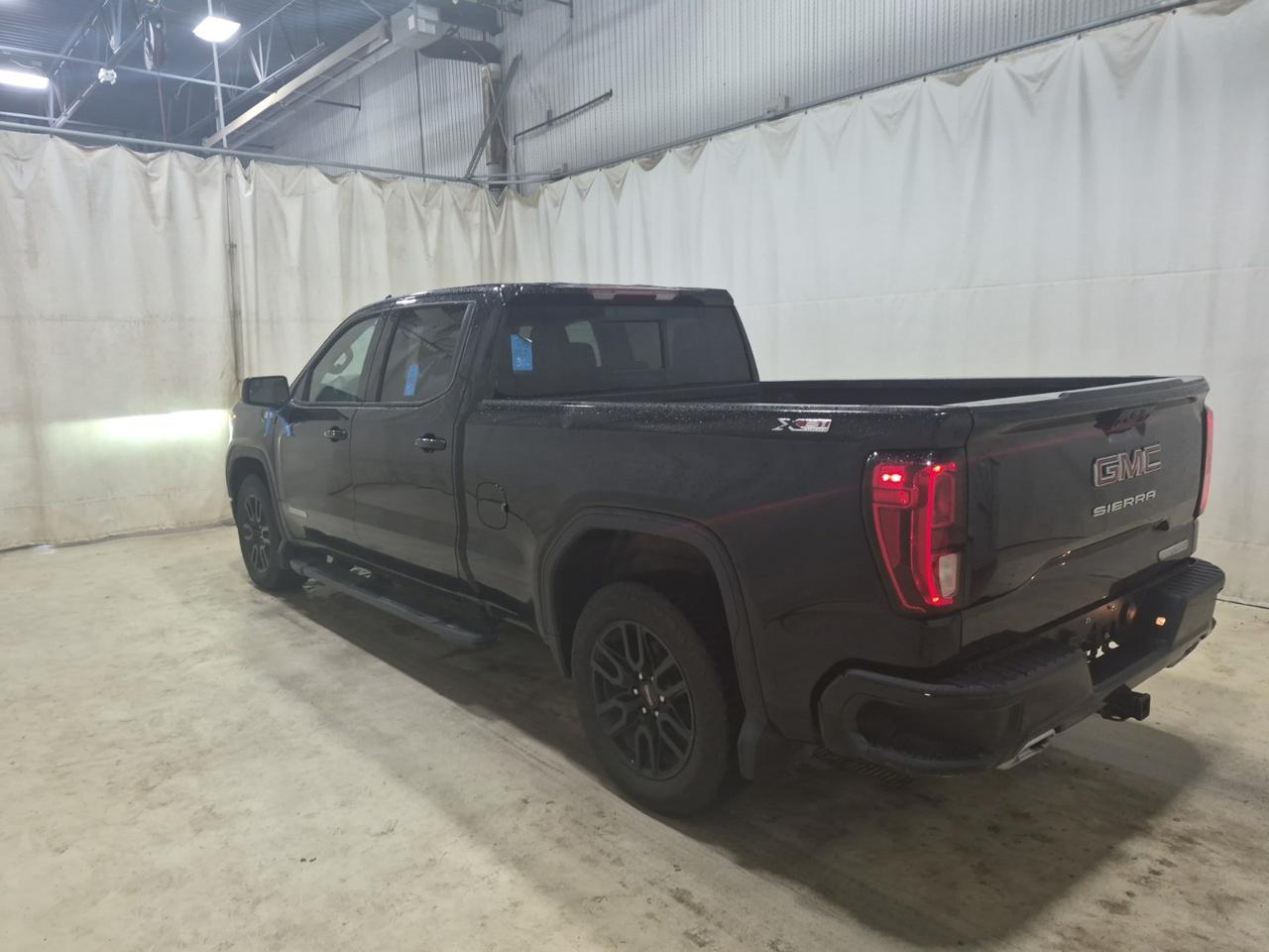 2024 GMC Sierra 1500 ELEVATION CREW CAB | 4X4 | 3.0 DIESEL | NO ACCIDENTS Photo