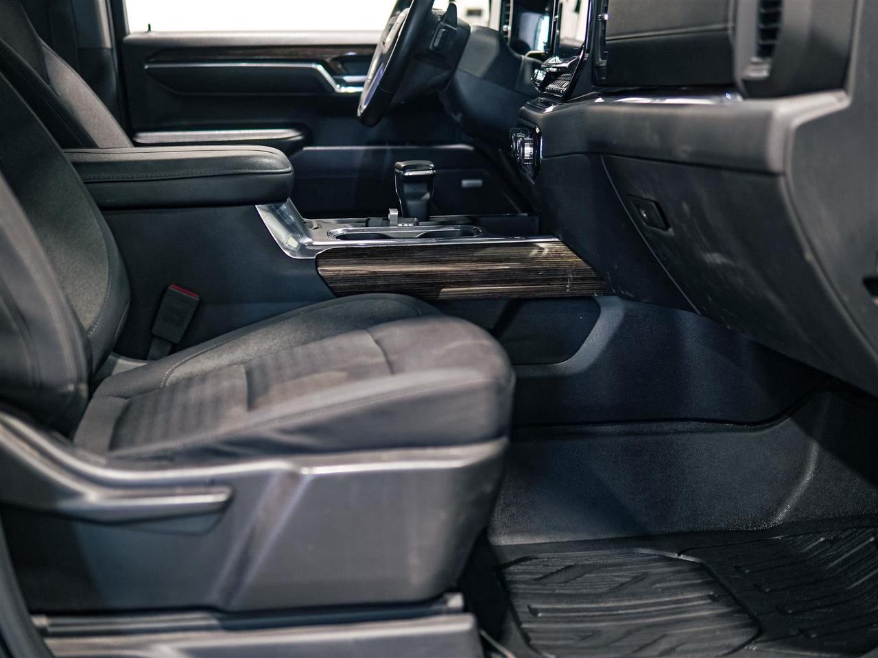 2024 GMC Sierra 1500 Elevation X31 | 3.0L DURAMAX | BOSE | NO ACCIDENTS Photo