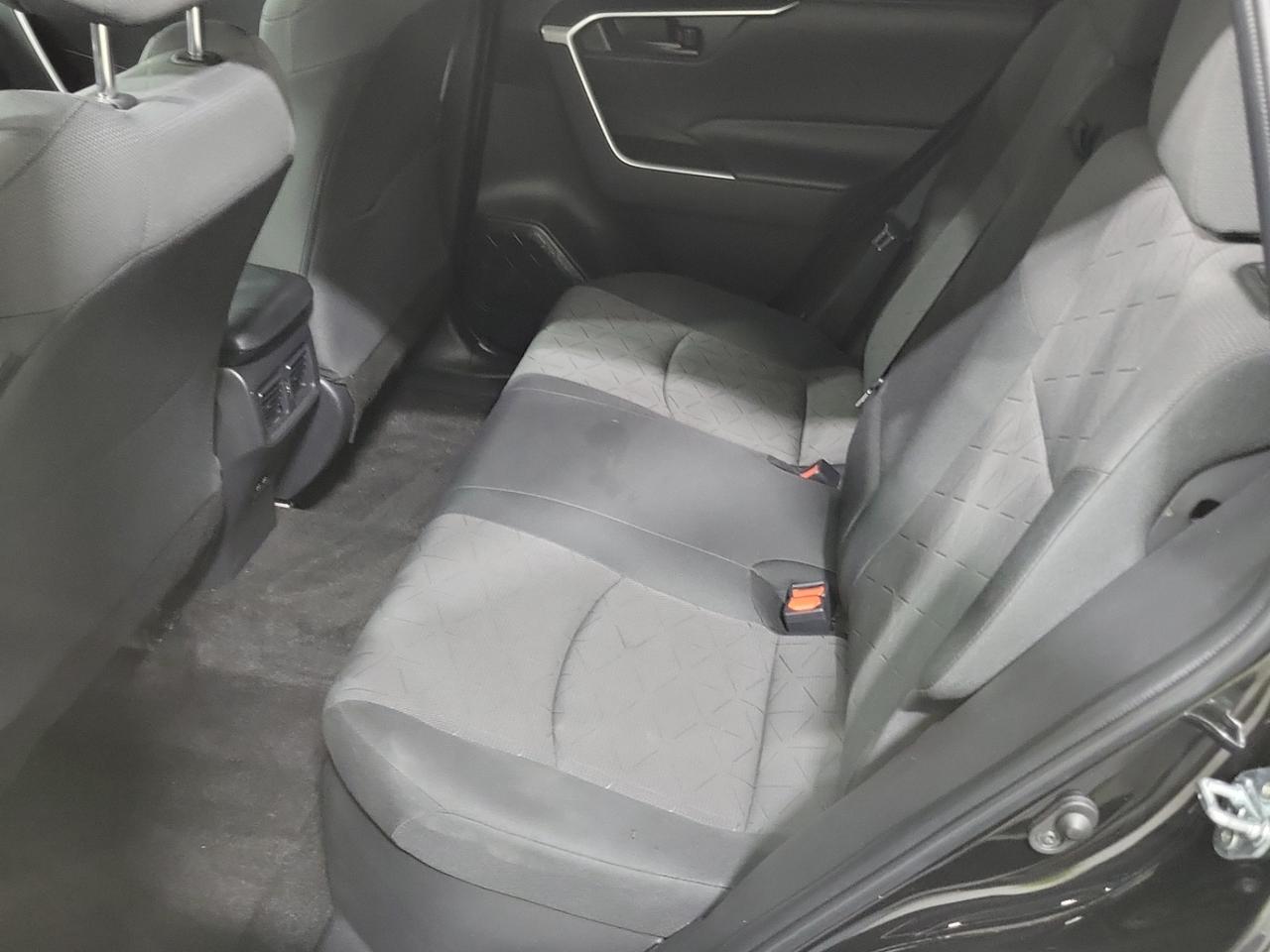 2023 Toyota RAV4 Hybrid LE HYBRID | TOYOTA SERVICED | NO ACCIDENTS Photo