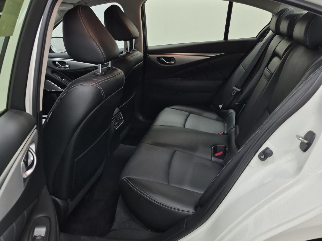 2024 Infiniti Q50 LUXE AWD | SUNROOF | ONE OWNER | NO ACCIDENTS Photo