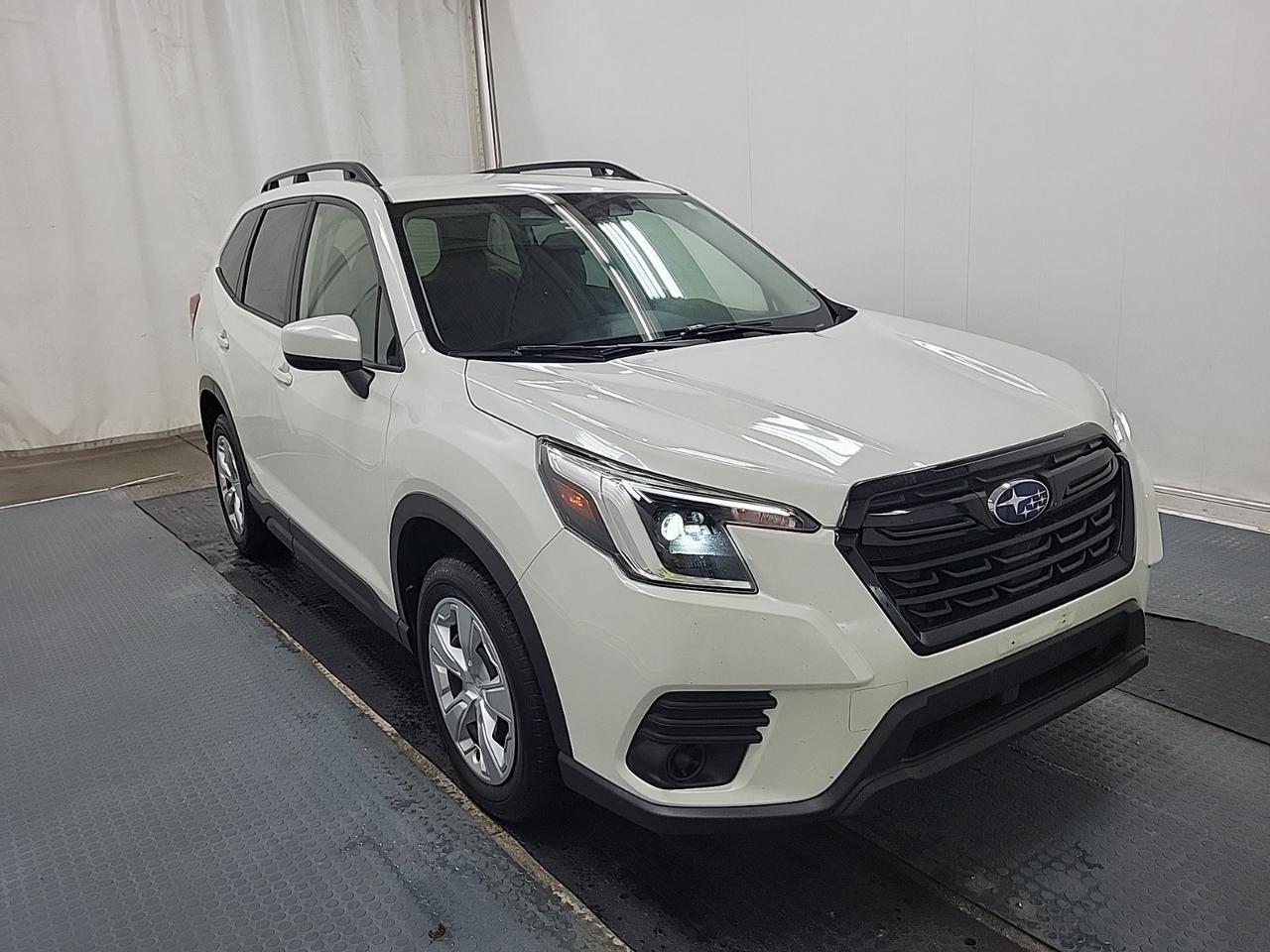 2022 Subaru Forester AWD | COMPLETE SERVICE HISTORY | NO ACCIDENTS Photo2