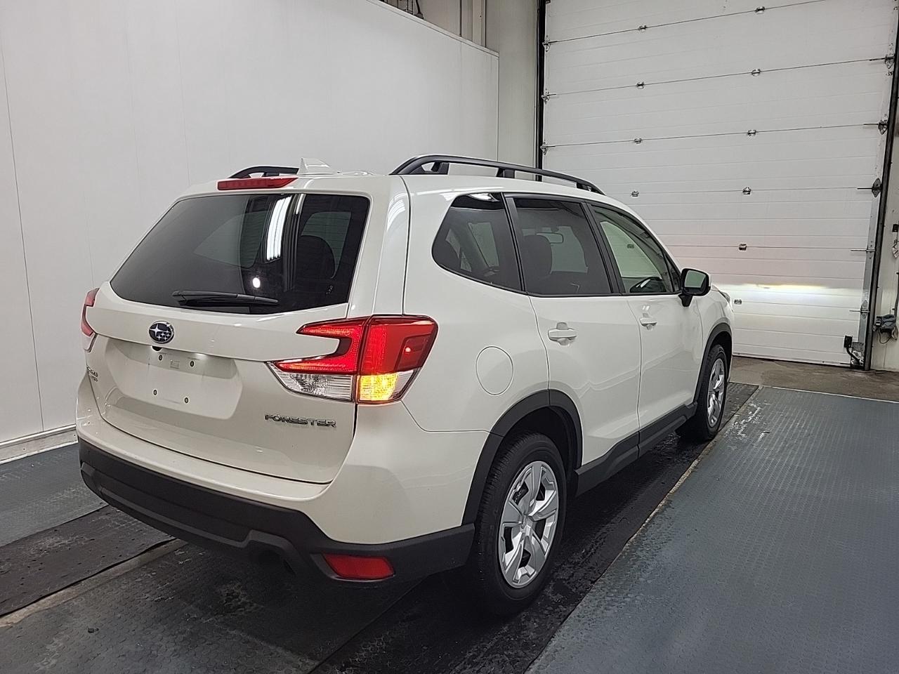 2022 Subaru Forester AWD | COMPLETE SERVICE HISTORY | NO ACCIDENTS Photo