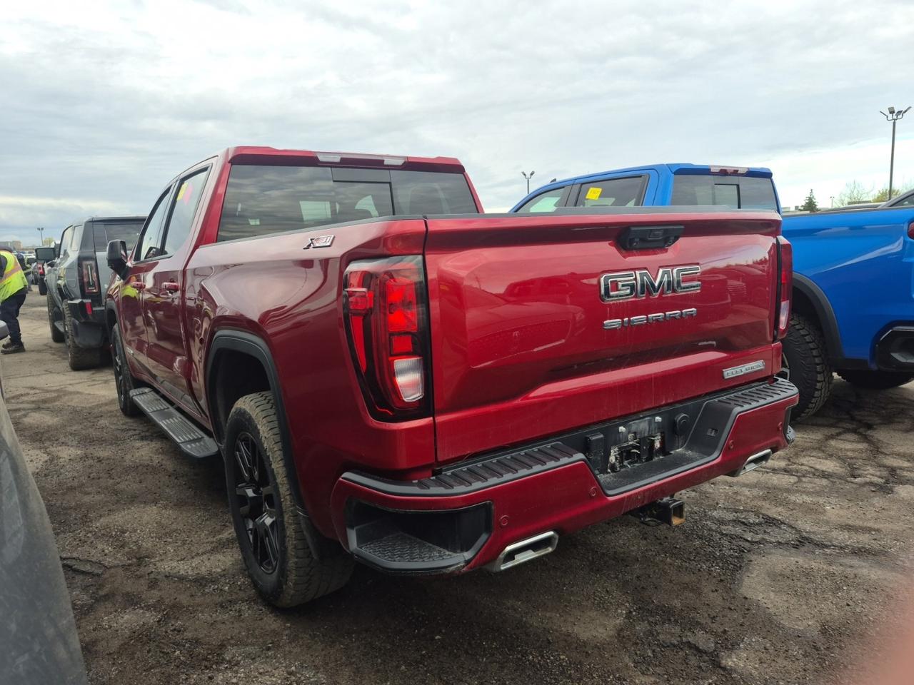 2024 GMC Sierra 1500 ELEVATION CREW CAB | 4X4 | 3.0 DIESEL | LEATHER | BLK PKG Photo