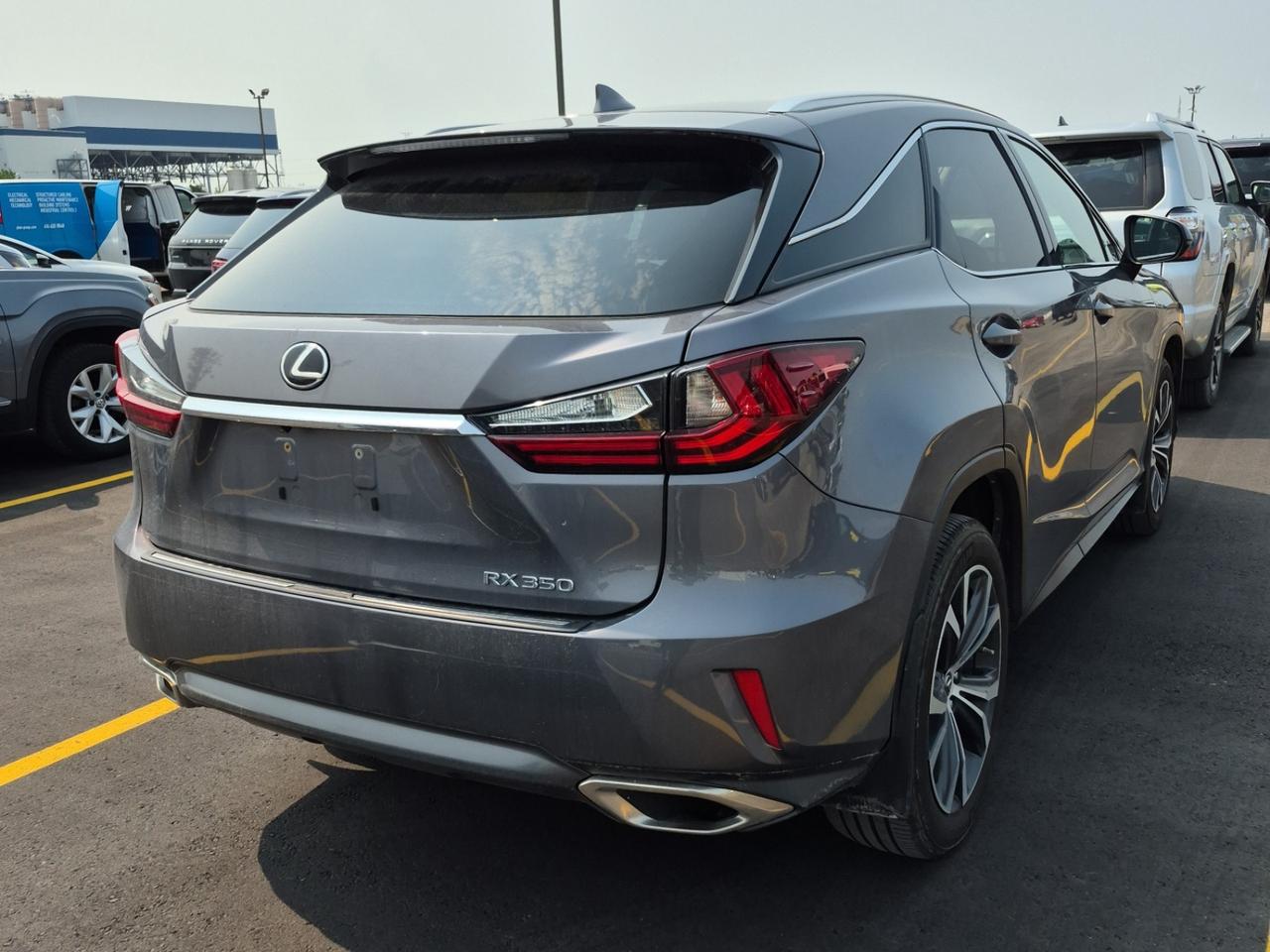 2019 Lexus RX 300 AWD | PREMIUM PKG | SUNROOF | NO ACCIDENTS Photo