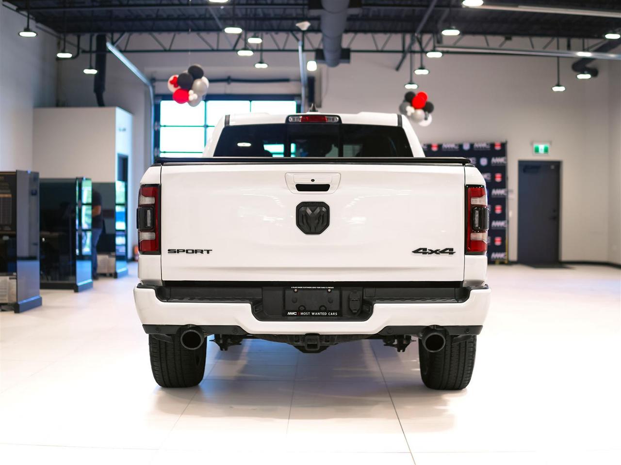 2022 RAM 1500 SPORT 4X4 | 5.7 V8 | LEVEL 2 | SUNROOF | NO ACCIDENTS Photo