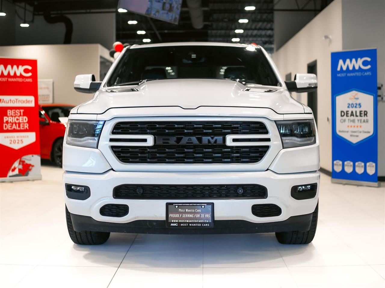 2022 RAM 1500 SPORT 4X4 | 5.7 V8 | LEVEL 2 | SUNROOF | NO ACCIDENTS Photo