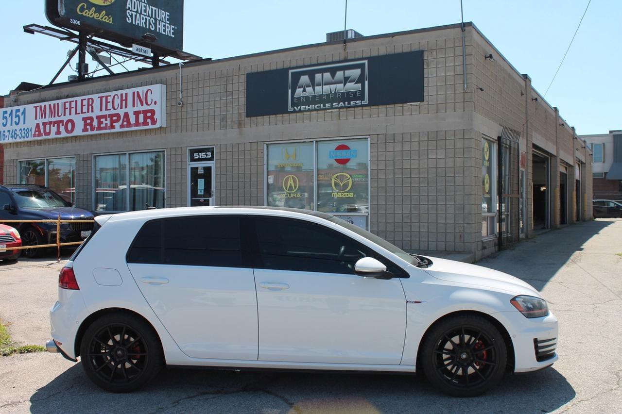 2016 Volkswagen Golf GTI Autobahn Photo