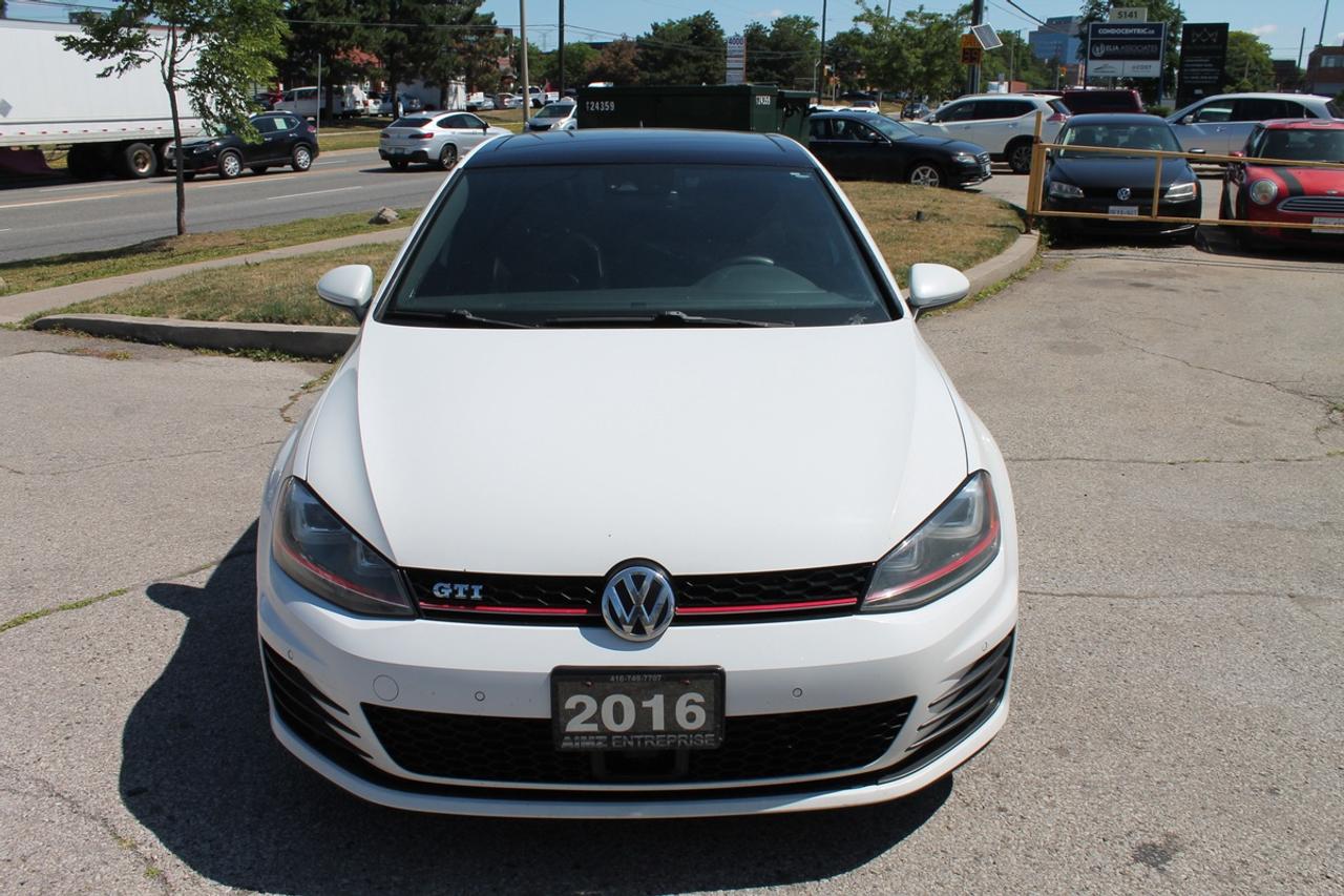 2016 Volkswagen Golf GTI Autobahn Photo