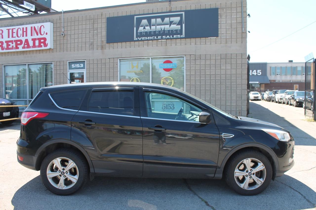 2015 Ford Escape SE Photo